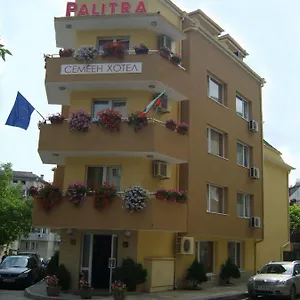 מלון Palitra ***